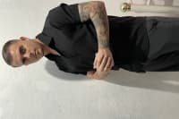 Loiro tatuado